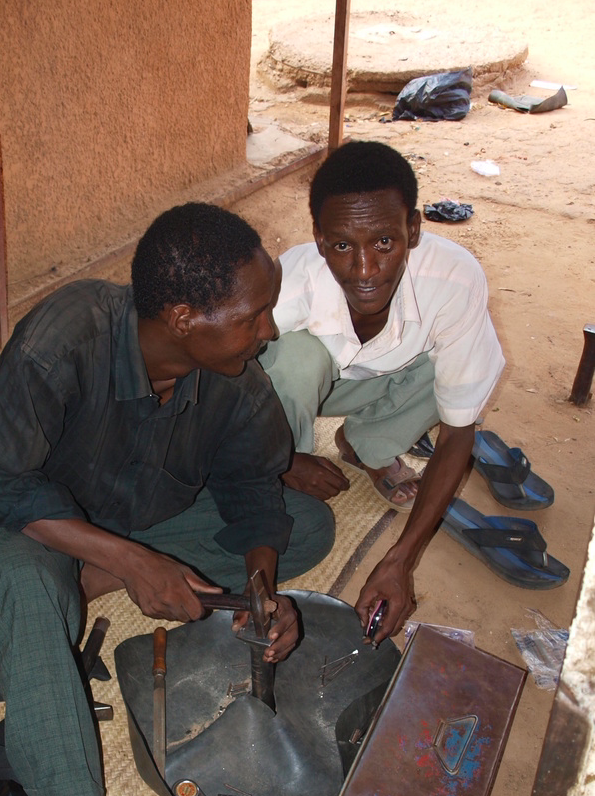 Artesanos de plata tuareg, Níger