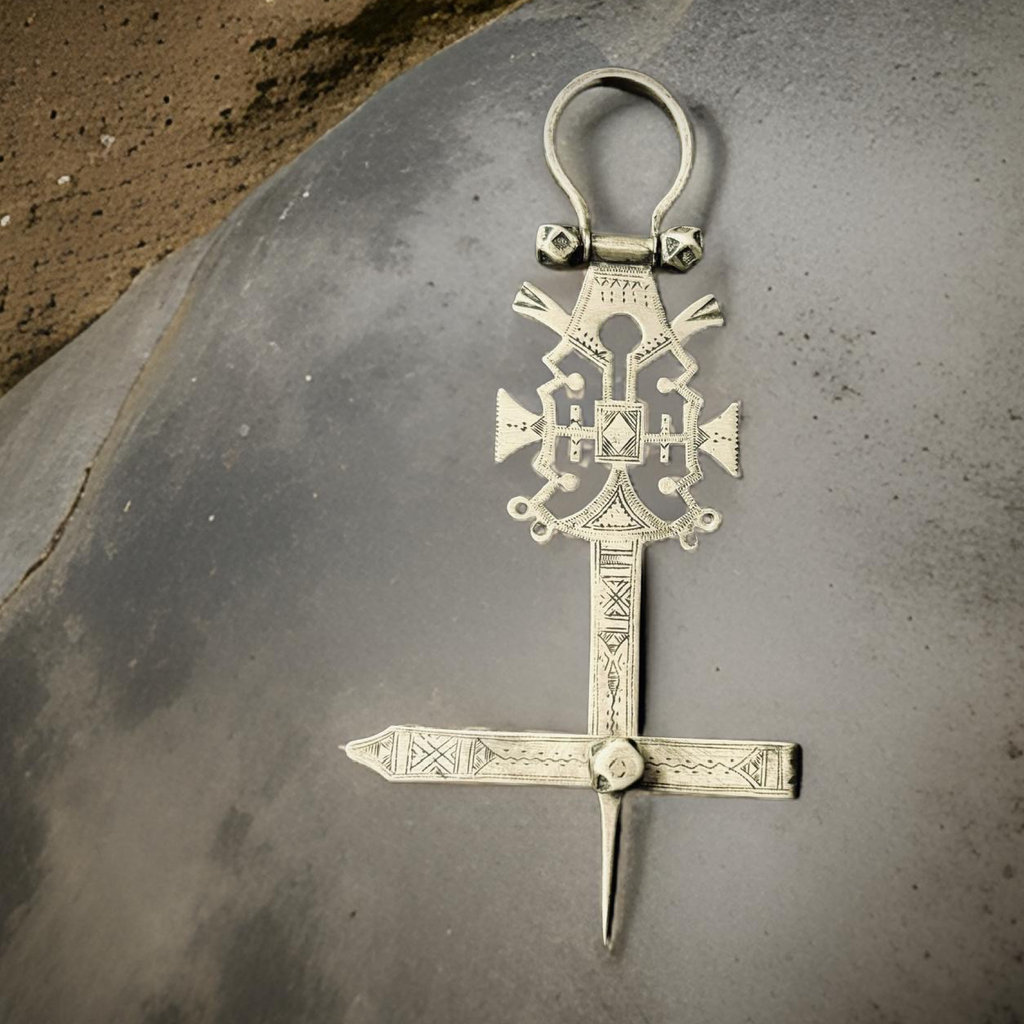 Tuareg veil key